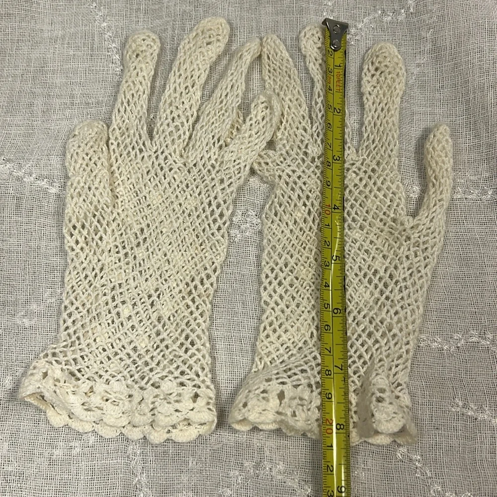 Vintage handmade crochet lace gloves
